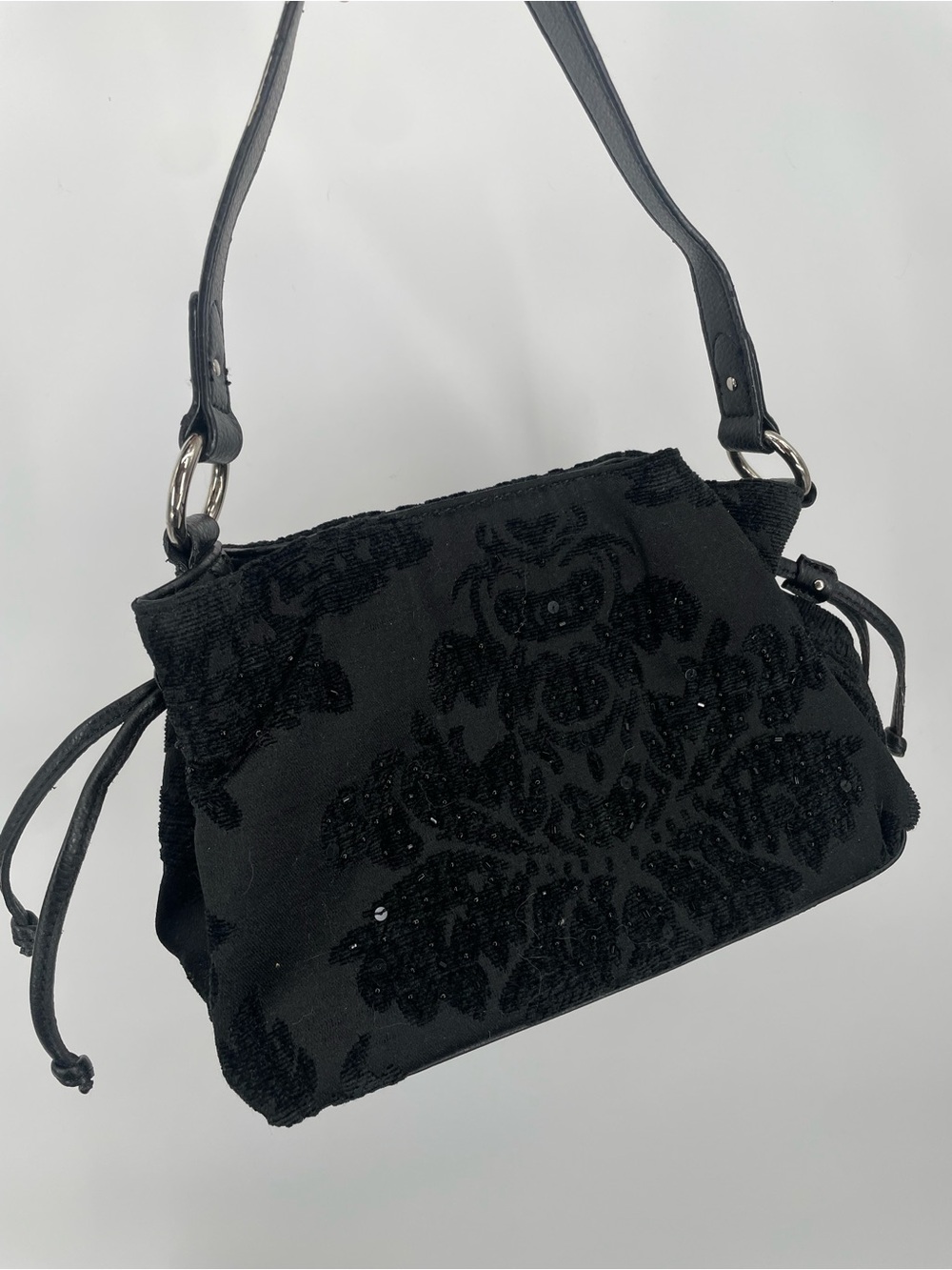 90s VTG Black Drawstring Velvet Damask Tapestry Handbag Beaded Front Snap Close